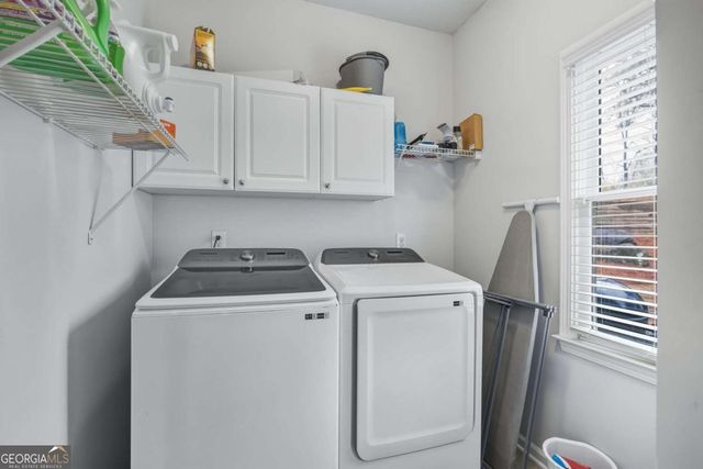 707 Flagstone Way, Acworth, GA 30101