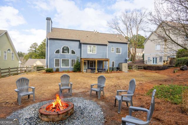 707 Flagstone Way, Acworth, GA 30101