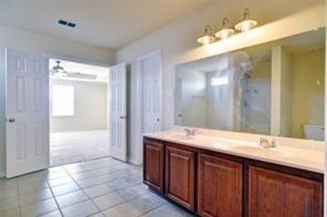 7545 Sienna Ridge Lane, Fort Worth, TX 76131