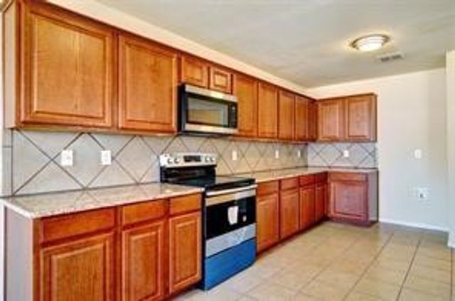 7545 Sienna Ridge Lane, Fort Worth, TX 76131