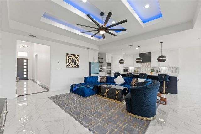 7810 Fold, Corpus Christi, TX 78414