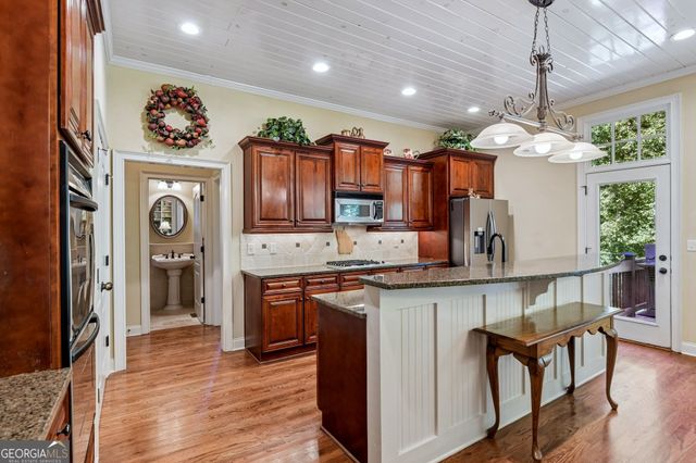 202 Cane Mill Lane, Dahlonega, GA 30533