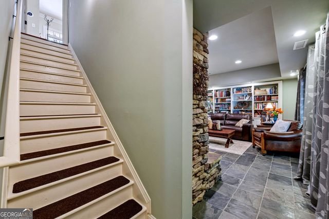 202 Cane Mill Lane, Dahlonega, GA 30533