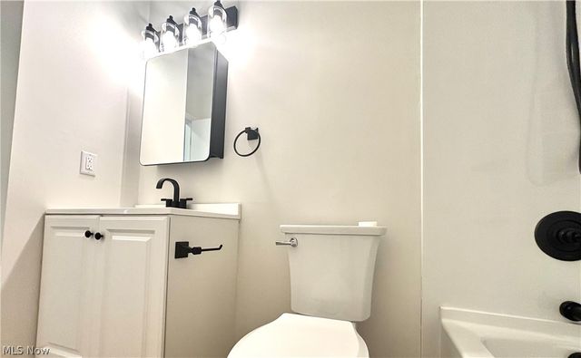 21113 Willow Lane, Strongsville, OH 44149