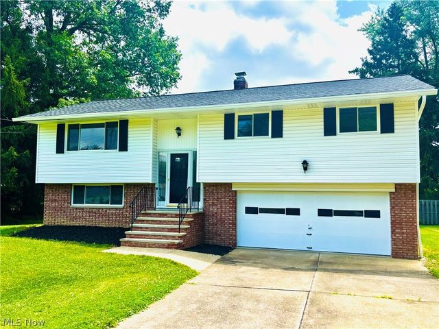 21113 Willow Lane, Strongsville, OH 44149