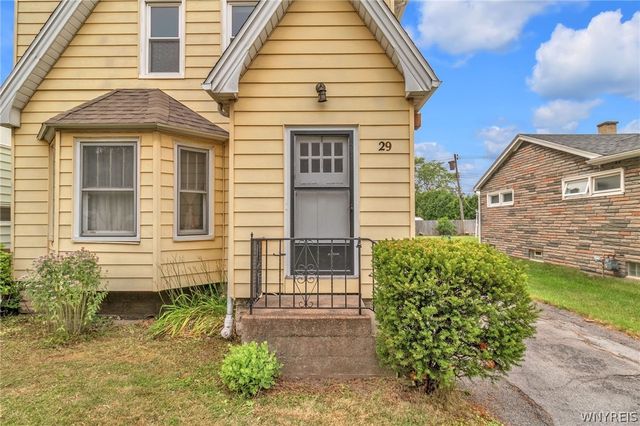 29 School Street, Tonawanda, NY 14217