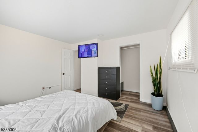 212 Route 23, Hamburg Boro, NJ 07419