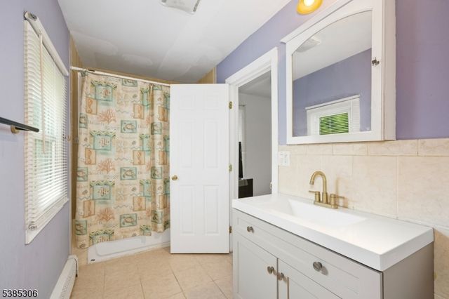 212 Route 23, Hamburg Boro, NJ 07419