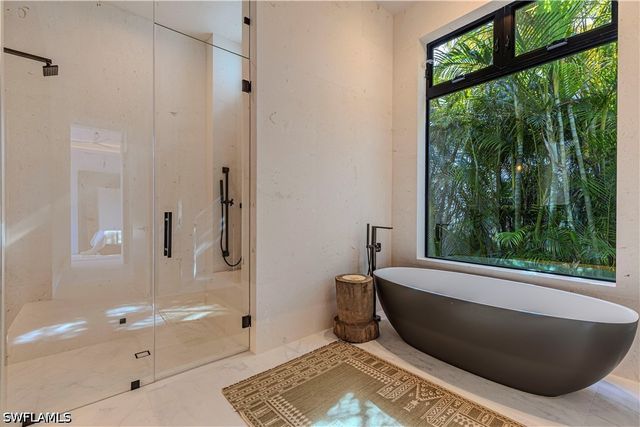 1100 Sandpiper ST, Naples, FL 34102
