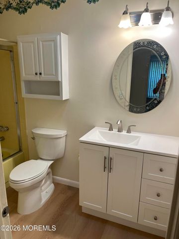 17 Seaview Avenue, Brick, NJ 08723