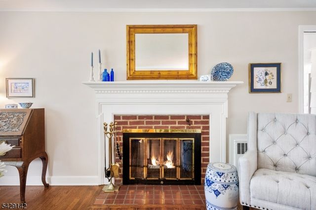 957 Willow Grove Rd, Westfield Town, NJ 07090