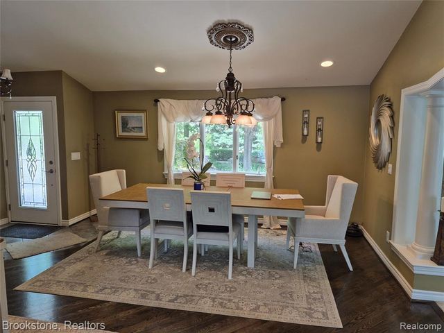 5910 Spring Valley Lane, Dryden, MI 48428