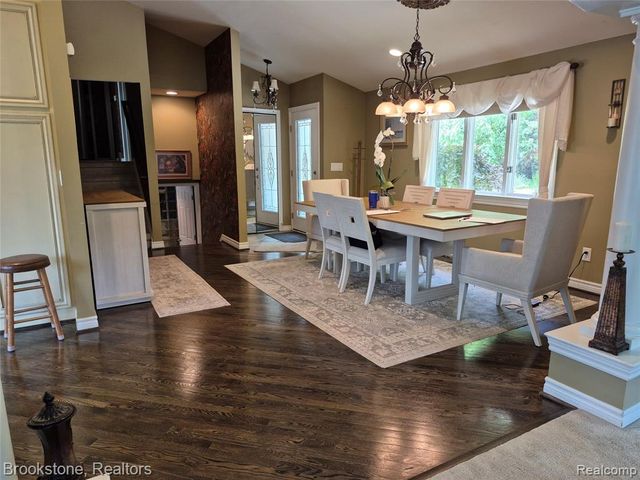 5910 Spring Valley Lane, Dryden, MI 48428