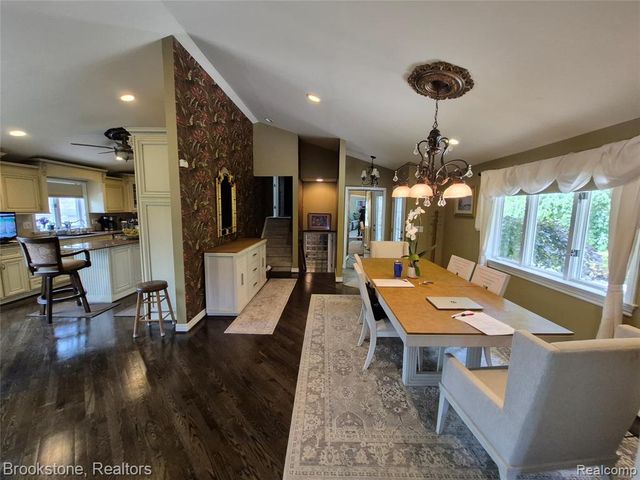 5910 Spring Valley Lane, Dryden, MI 48428