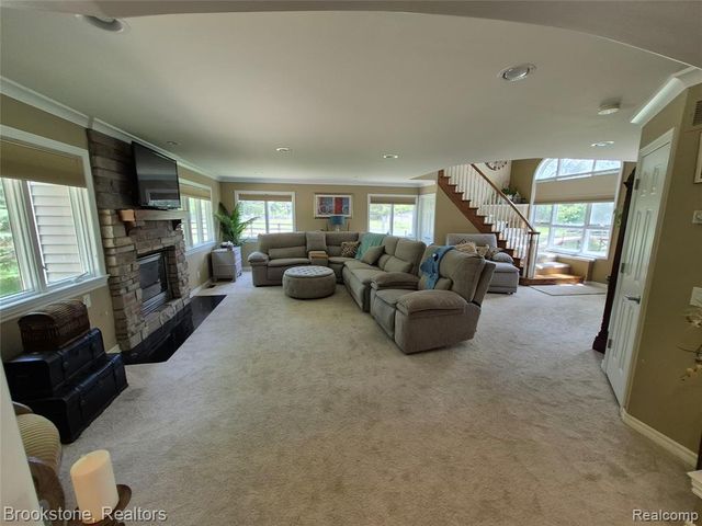 5910 Spring Valley Lane, Dryden, MI 48428