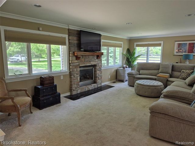 5910 Spring Valley Lane, Dryden, MI 48428