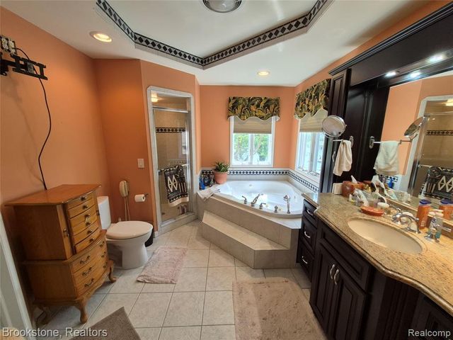 5910 Spring Valley Lane, Dryden, MI 48428