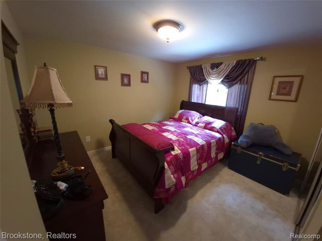 5910 Spring Valley Lane, Dryden, MI 48428