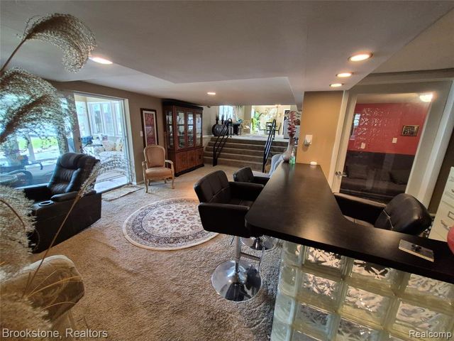 5910 Spring Valley Lane, Dryden, MI 48428