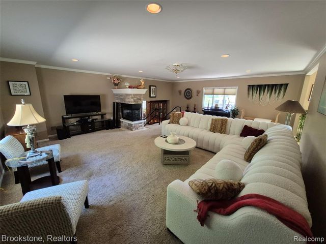 5910 Spring Valley Lane, Dryden, MI 48428