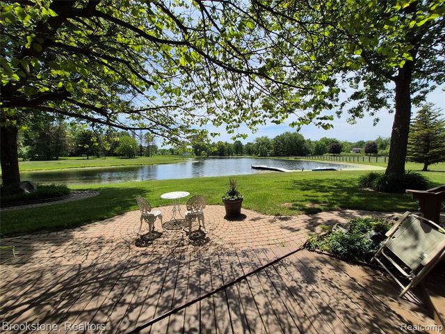 5910 Spring Valley Lane, Dryden, MI 48428