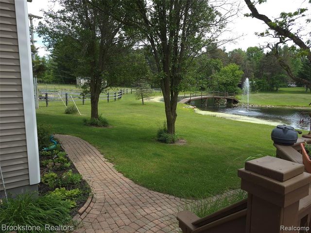 5910 Spring Valley Lane, Dryden, MI 48428