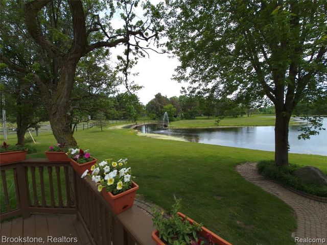 5910 Spring Valley Lane, Dryden, MI 48428