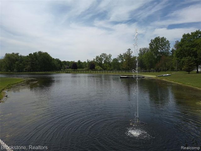 5910 Spring Valley Lane, Dryden, MI 48428