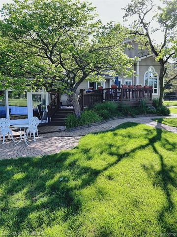 5910 Spring Valley Lane, Dryden, MI 48428