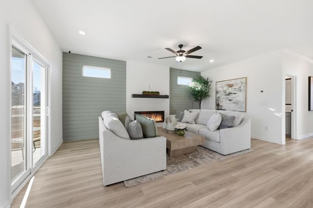 8113 Smooth Whiskey Circle, New Ellenton, SC 29809