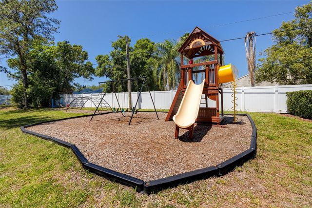 2101 FOX CHASE BOULEVARD 107, Palm Harbor, FL 34683