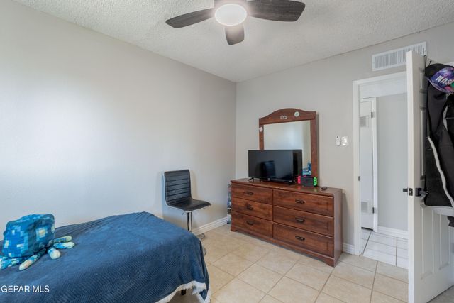 264 LINK Drive, El Paso, TX 79907