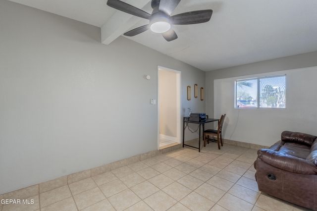 264 LINK Drive, El Paso, TX 79907