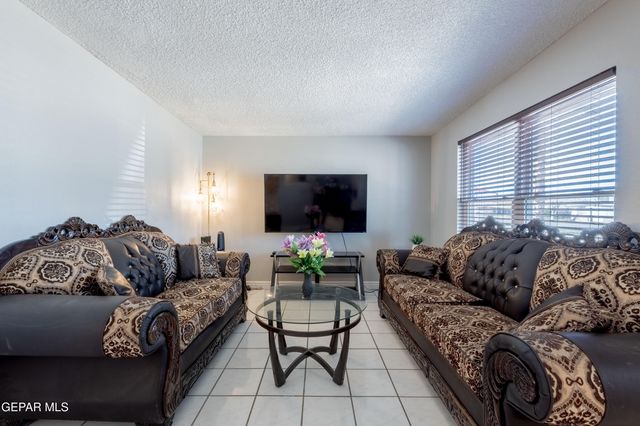 264 LINK Drive, El Paso, TX 79907