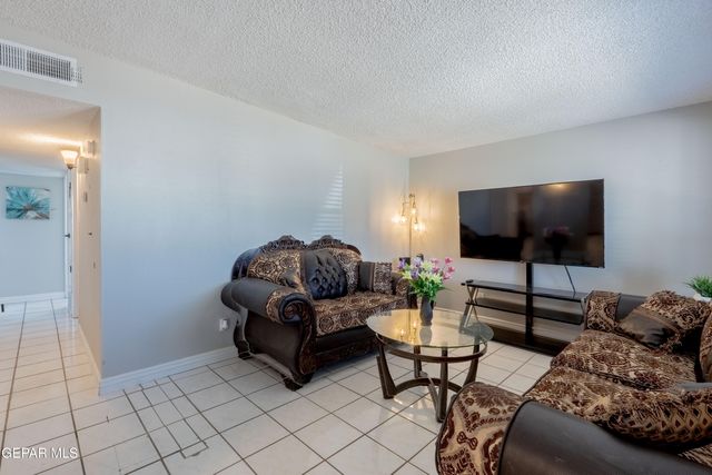 264 LINK Drive, El Paso, TX 79907