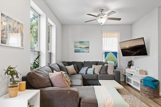 8002 Mandela BND, Austin, TX 78744