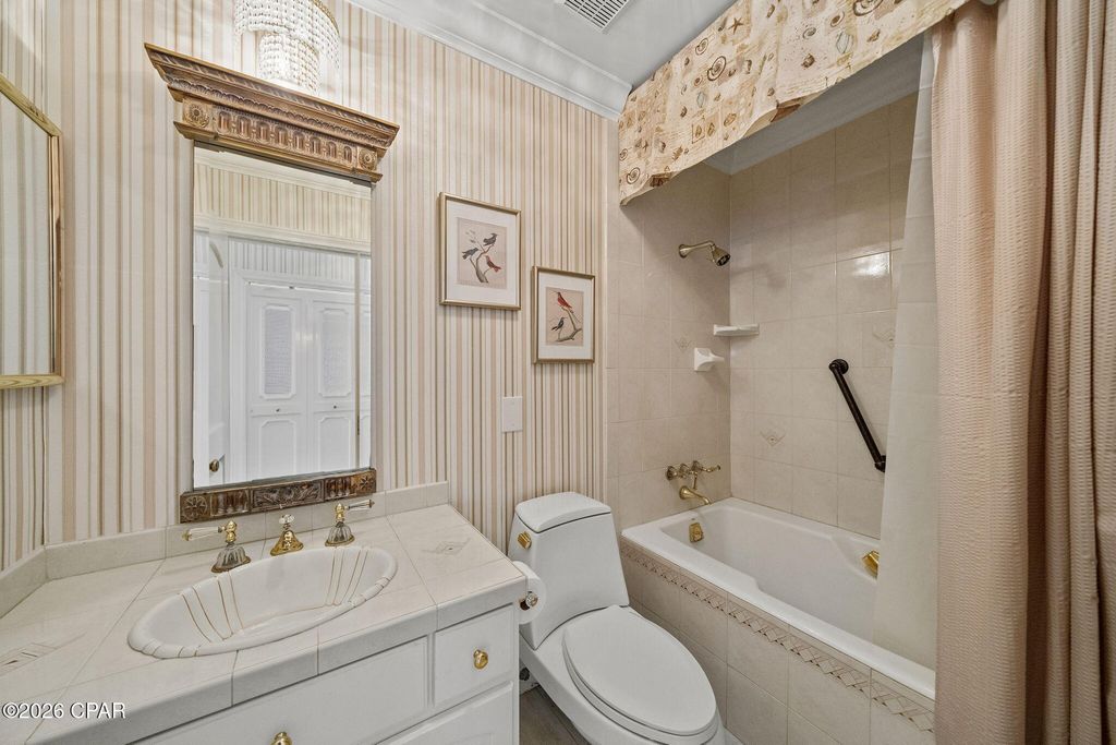 Image 13 of property listing at 5801 Thomas Drive 1411, Panama City Beach, FL 32408