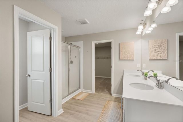 1542 SUGARBELLE CIRCLE, Mascotte, FL 34753
