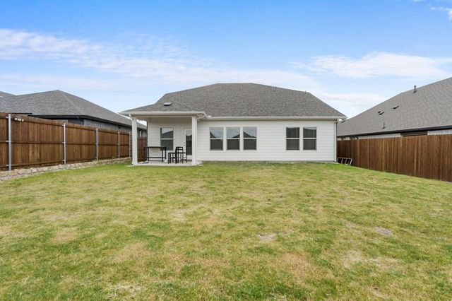 10529 Tuxinaw Trail, Fort Worth, TX 76179