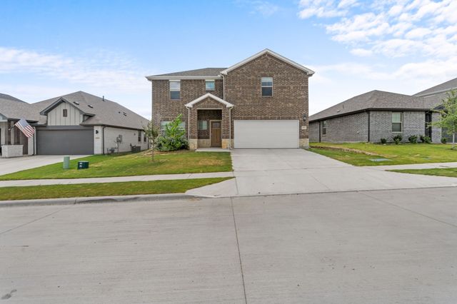 10529 Tuxinaw Trail, Fort Worth, TX 76179