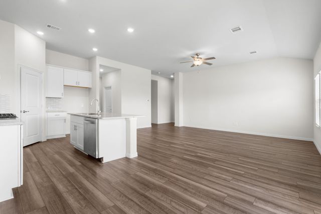 10529 Tuxinaw Trail, Fort Worth, TX 76179