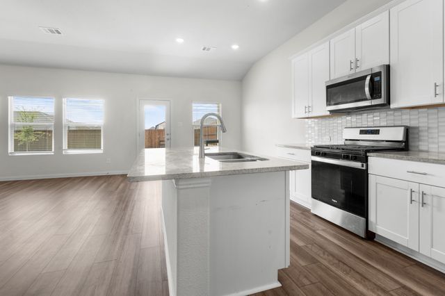 10529 Tuxinaw Trail, Fort Worth, TX 76179