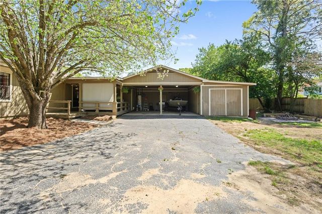 6413 Stonemill Run, Mobile, AL 36695