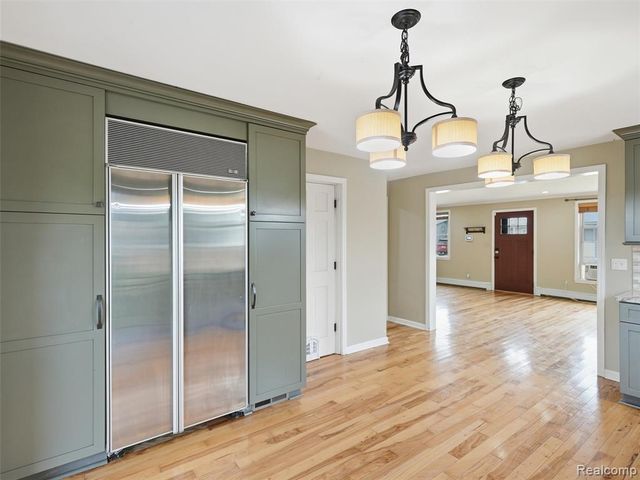 117 Kenyon Road, Algonac, MI 48001