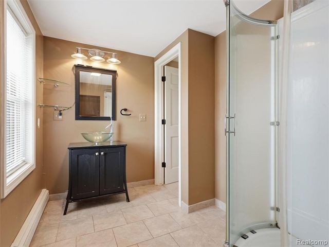 117 Kenyon Road, Algonac, MI 48001
