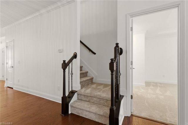 6211 Stonewick Drive, Jamestown, NC 27282
