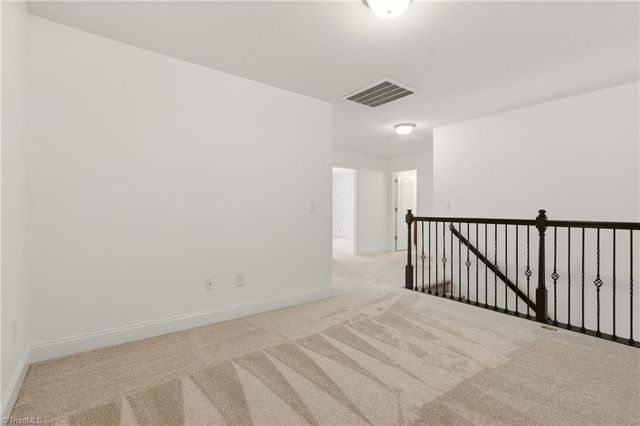 6211 Stonewick Drive, Jamestown, NC 27282