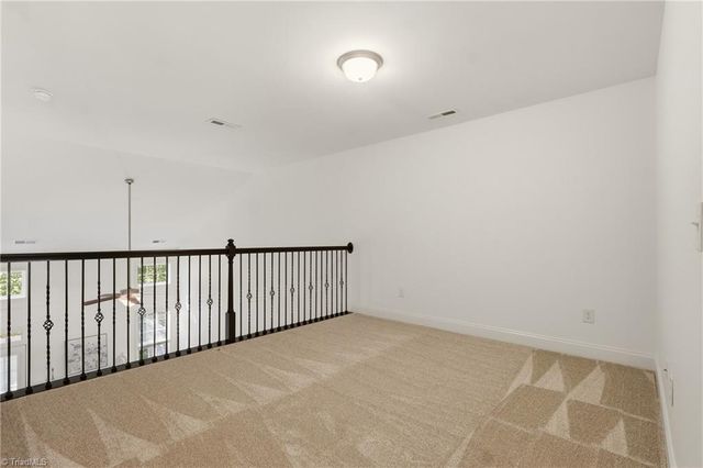 6211 Stonewick Drive, Jamestown, NC 27282