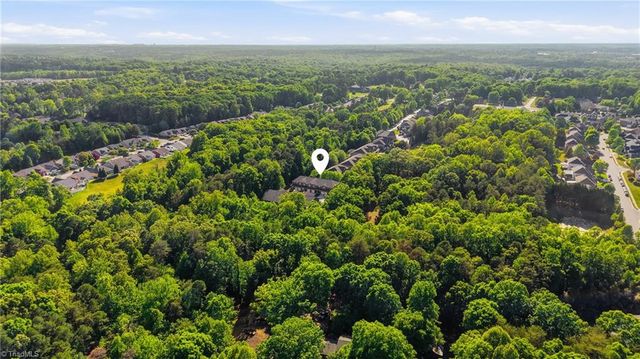 6211 Stonewick Drive, Jamestown, NC 27282