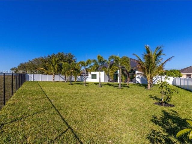 337 SW Kestor Dr, Port St. Lucie, FL 34953